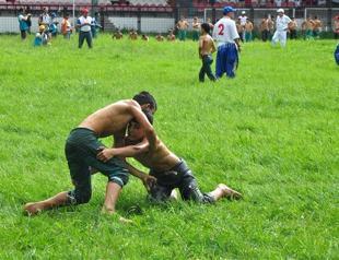 Oil wrestling festival starts in Kırkpınar
