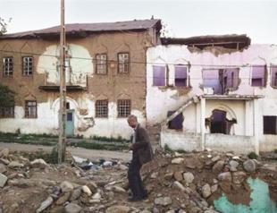 Armenian houses in Muş succumb to urban renewal