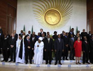 African Union suspends Egypt over Morsis ouster