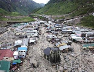 Almost 6,000 people missing in India floods presumed dead