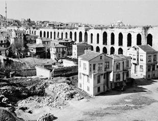 Picturing Byzantine Istanbul: 1930-1947
