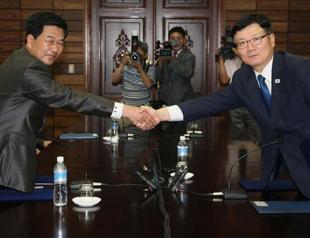 Both Koreas agree to reopen joint zone when ready