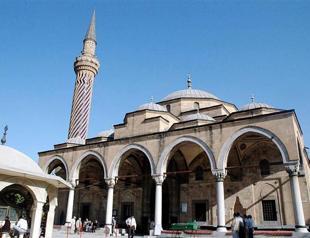 Government to rebuild ‘lost’ mosques in Turkey