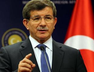 Turkish FM Davutoğlu calls on UN to act on Syria after border clashes