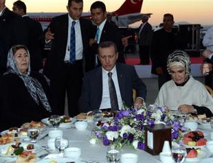 Turkish PM meets families of Uludere massacre victims at fast-breaking dinner