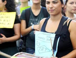 Turkish bars call on TV watchdog to sanction public broadcaster over pregnancy remarks