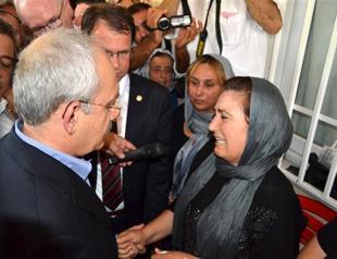 Main opposition leader meets parents of killed Gezi protesters, vows justice