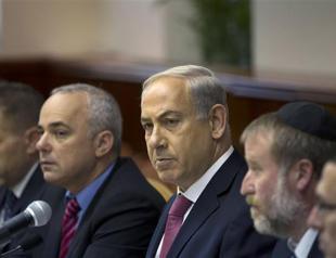 Israel Cabinet agrees to free Palestine inmates