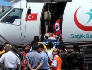 Wounded officers in Somali bombing arrive in Turkey