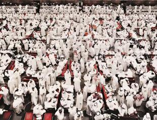 Iconic works of Andreas Gursky go under hammer