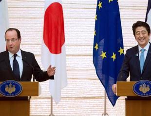 Frances Hollande red-faced after calling Japan China during visit