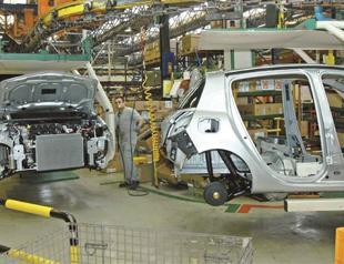 Factory activity in Turkey contracts