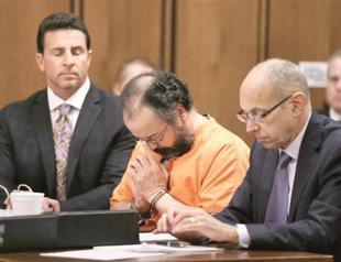 Cleveland kidnapper agrees to serve life without parole