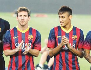 Neymar-Messi show starts in Thailand