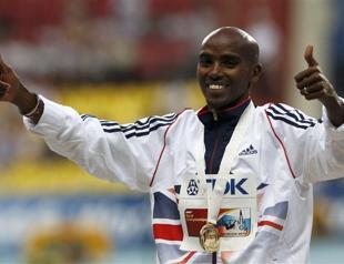 Farah claims dramatic 10,000m gold medal in Russia