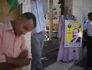 Israel names 26 Palestinian prisoners set for release