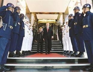 Top brass reshuffle indicates full government control over Turkeys arms purchases