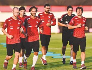 Turkey meets Ghana in tune-up for World Cup qualifiers