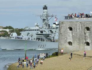 Gibraltar border lines return as tension rises
