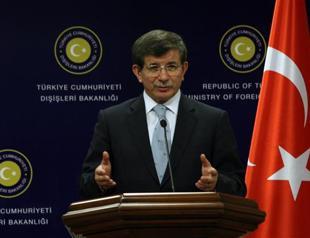 Turkish FM Davutoğlu holds phone meeting with US counterpart Kerry about bloody crackdown in Egypt