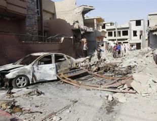 Series of car bombs kill 32 in Iraqi capital