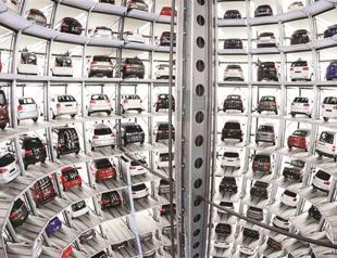 Eurozone private sector growth beats forecasts