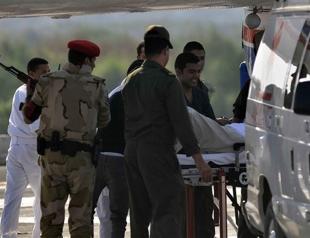 Egypts Mubarak leaves jail for hospital under house arrest