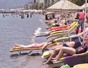 Seaside manners of Turks