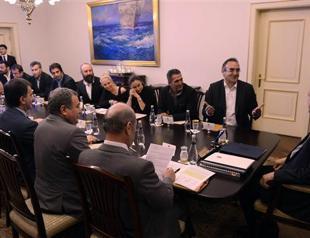 Govt to comply with court ruling suspending Gezi Parks demolition