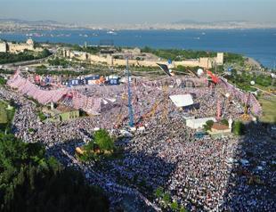 Ruling AKP launches election campaigh with rallies