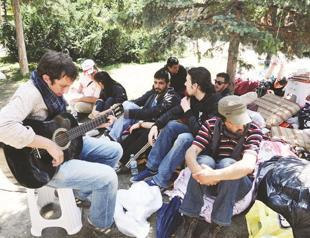 Ankara stands solid, Kuğulu becomes symbol of resistance