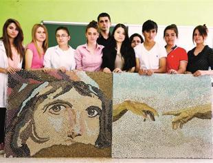 Students of Bartın make famous Zeugma artifact from ceramics