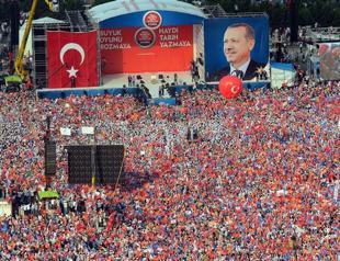 Police lock down Taksim, as PM Erdoğan shows off in Istanbul
