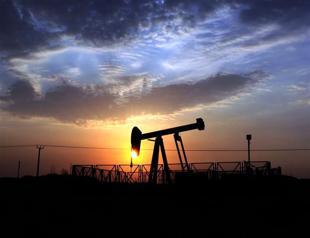 Oil prices rise on Egypt worries