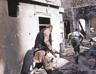 Syria rebels move HQ from Egypt to Turkey