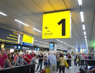 Travel firms cancel holidays as violence grips Egypt