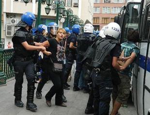 Police detain 12 in demo for slain Gezi protester during ministers Eskişehir visit