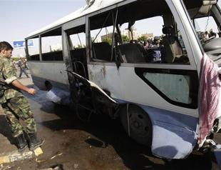 Bus bombing kills 6 Yemen air force personnel: official