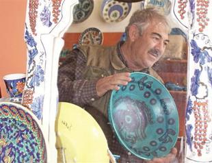 Master of tile to survive at a museum in his hometown