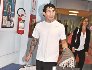 Tevez given Del Piero’s number 10 as he joins Juventus