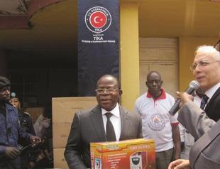 Turkey provides education and aid to Pygmies in Congo