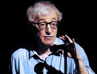 Mayor begs Woody Allen to make a movie in Rio