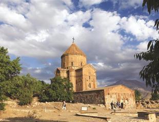 Anti-Armenia group plans protest at Akdamar church