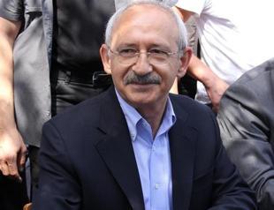 Turkeys main opposition leader won’t attend Victory Day reception