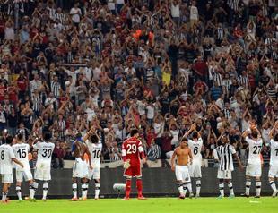 Beşiktaş advances on pitch, knocked out by court decision