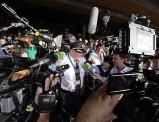 Fugitive leaker Snowden ‘wants’ Russia asylum