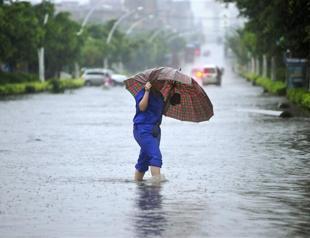Typhoon forces evacuation of 500,000 in China