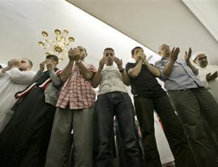 New York Police designates mosques as terrorism organizations