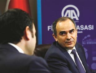 Turkish Central Bank ‘gambles’ with no rate hike policy as lira slides