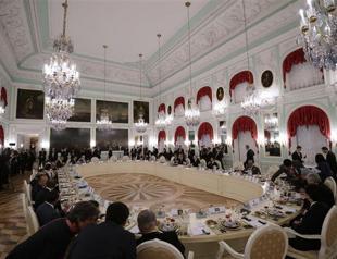 World powers fail to heal Syria rift at G20 dinner
